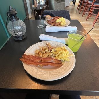 Letort View Community Center - Had breakfast in the Pershing Tavern during the Christmas Market/Breakfast with Santa. - Venues & Event Spaces Near Me - Carlisle, Pennsylvania