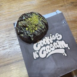 The new Dubai chocolate cookie The new Dubai chocolate cookie