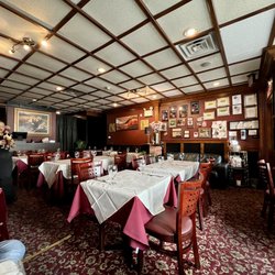 Himalayan Curry & Grill - Inside
