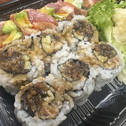 Sosaku Japanese Restaurant - This was a Salmon Skin Roll all good