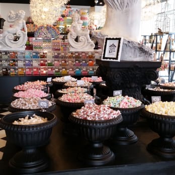 Pinkitzel - They have a nice variety of taffy. - Cupcakes Near Me - Tulsa, Oklahoma