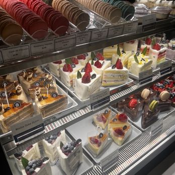 Paris Baguette - Bakeries Near Me - Irvine, California Paris Baguette - Bakeries Near Me - Irvine, California