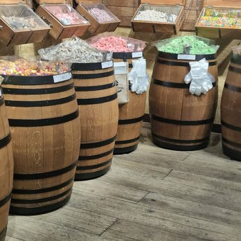 Captain Candy - Candy Stores Near Me - Cologne, NW