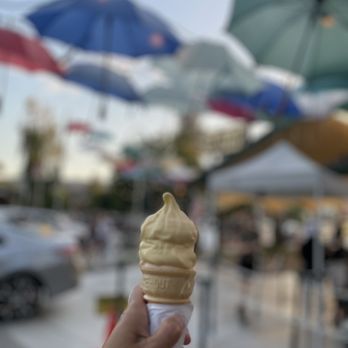 Meadowlark Dairy - $3 small. Mango & Pineapple guava - Ice Cream & Frozen Yogurt Near Me - Pleasanton, California Meadowlark Dairy - $3 small. Mango & Pineapple guava - Ice Cream & Frozen Yogurt Near Me - Pleasanton, California