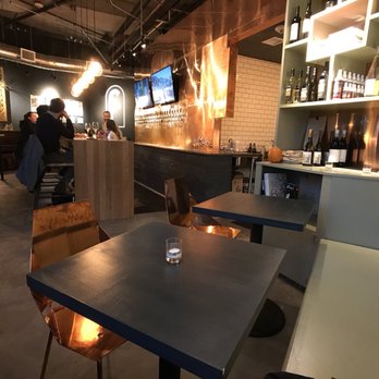 Footprint Wine Tap - Wine Bars Near Me - Seattle, Washington Footprint Wine Tap - Wine Bars Near Me - Seattle, Washington