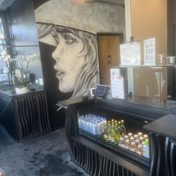 Fat Miilk - Coffee & Tea Near Me - Chicago, Illinois