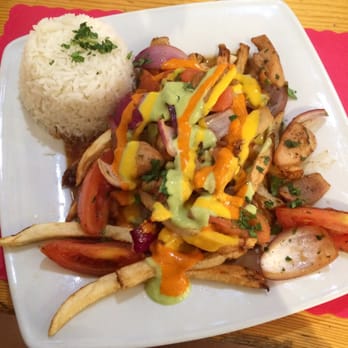 Takatis - Pollo saltado (3/5 a bit too salty) - Peruvian Near Me - Van Nuys, California Takatis - Pollo saltado (3/5 a bit too salty) - Peruvian Near Me - Van Nuys, California