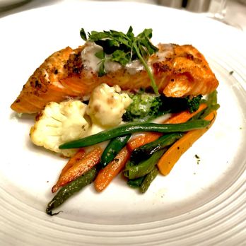 Ristorante Castello - Salmon - Italian Near Me - Blue Bell, Pennsylvania Ristorante Castello - Salmon - Italian Near Me - Blue Bell, Pennsylvania