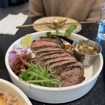 Kapow Thai Eatery - Sirloin nam tok - Thai Near Me - Union City, California