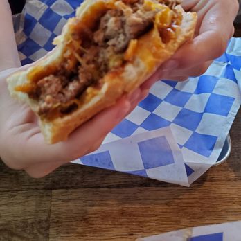 Hubcap Grill - Galveston - BBQ burger - Burgers Near Me - Galveston, Texas