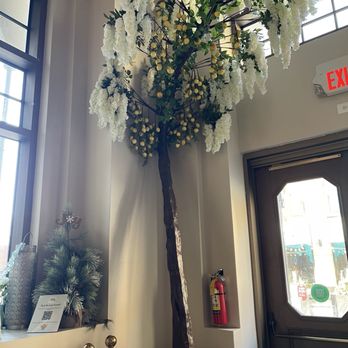 Sahara Restaurant & Grill - Decor - Mediterranean Near Me - Detroit, Michigan