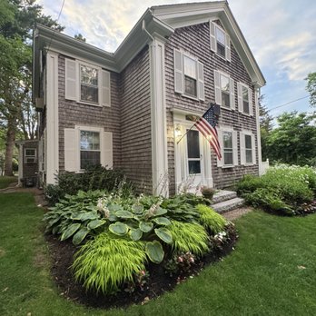 Isaiah Hall B & B Inn - Front of inn - Hotels Near Me - Dennis, Massachusetts