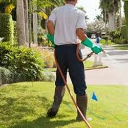 Frontline Property Services - Lawn Care & Fertilization