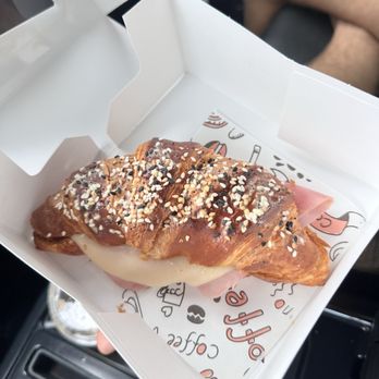 Le Belleair Cafe - Ham & Cheese Croissant - Cafes Near Me - Clearwater, Florida Le Belleair Cafe - Ham & Cheese Croissant - Cafes Near Me - Clearwater, Florida