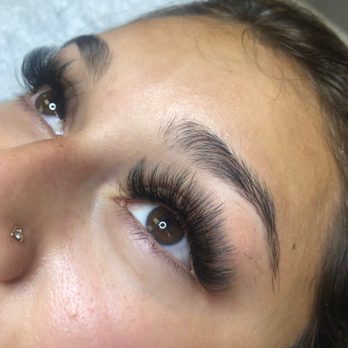 Vallora - Eyelash Service Near Me - Woodbridge, Virginia