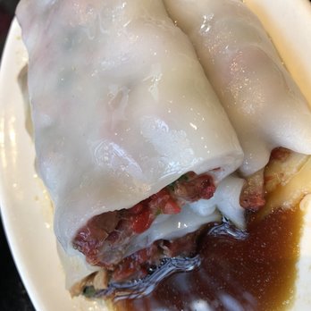 MingHin Cuisine - May 2018 - rice rolls with pork bbq - Dim Sum Near Me - Chicago, Illinois