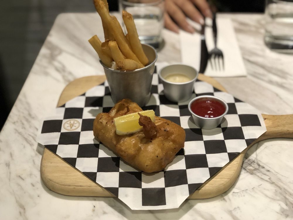 LOBSTER & MUSSELS BY PAUL’S KITCHEN 13 Photos 歌賦街16號, Hong Kong