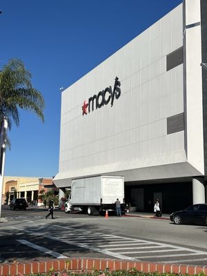 500 Lakewood Ctr Mall by null