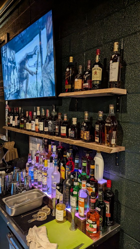 Social spots from Fox & Rocks
