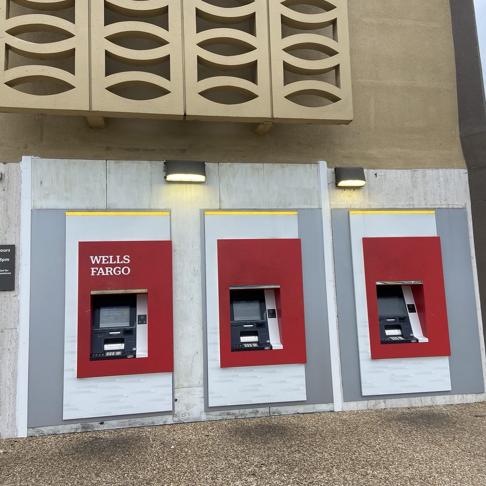 Wells Fargo Bank - Banks & Credit Unions Near Me - Miami, Florida Wells Fargo Bank - Banks & Credit Unions Near Me - Miami, Florida