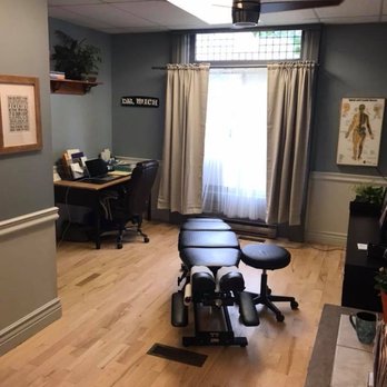 Campbell Chiropractic Centre - Chiropractors Near Me - London, Ontario Campbell Chiropractic Centre - Chiropractors Near Me - London, Ontario