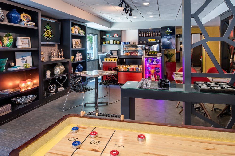 PINEAPPLE ESPRESSO Updated August 2024 2200 5th Ave, Seattle