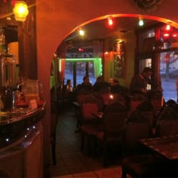 Shanti Classic - Baren och sittplatserna.