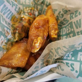 Wingstop - Mango habanero - Chicken Wings Near Me - El Paso, Texas
