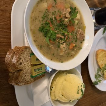 The Quays Irish Restaurant - Irish Stew - Irish Near Me - Dublin, D