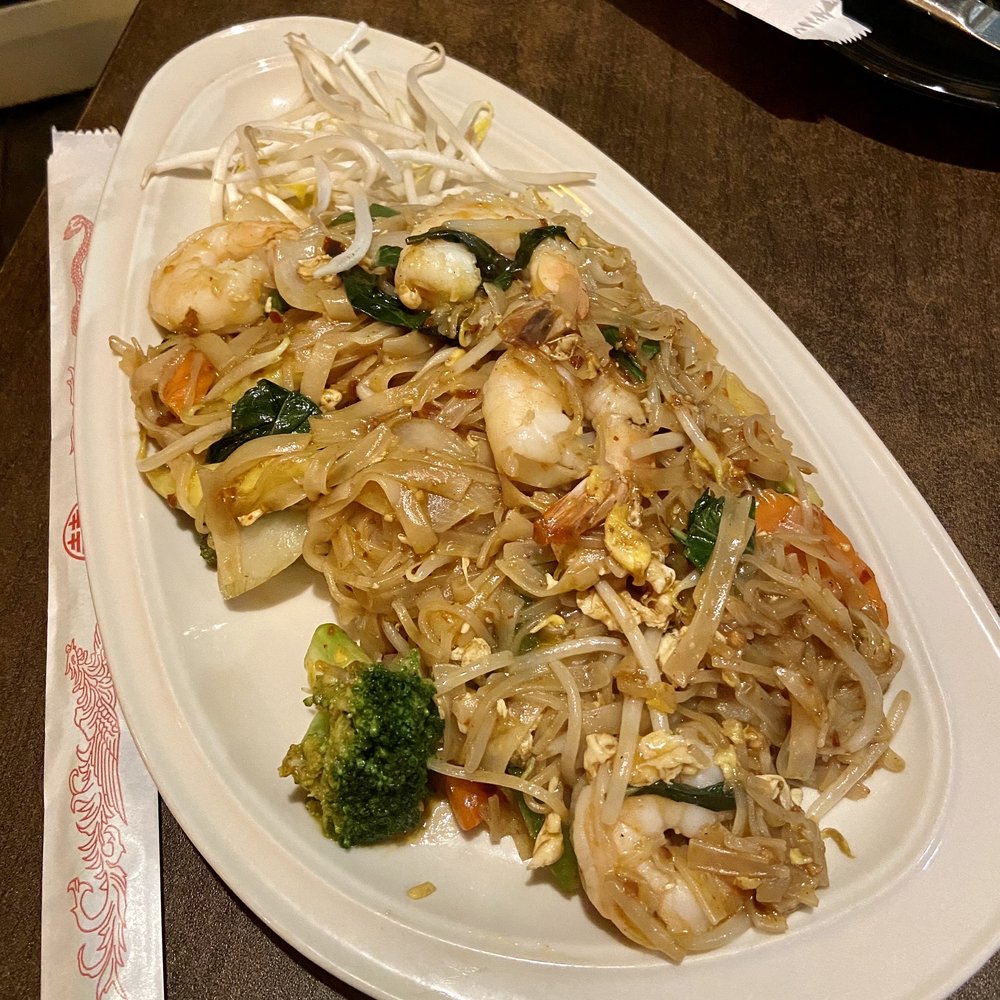 Basil Pad Thai w Shrimp Basil Pad Thai w Shrimp