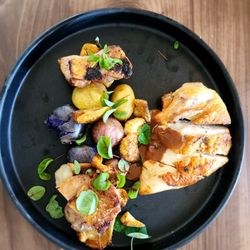 Nineteen 57 Bar & Restaurant - Chicken