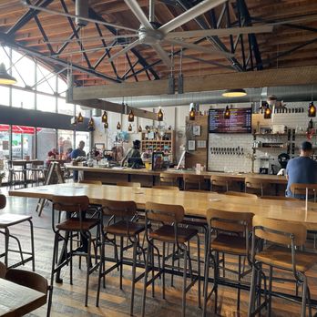 Big Lick Brewing Company - Interior - Breweries Near Me - Roanoke, Virginia