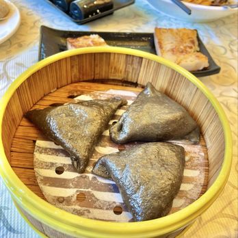 Hong Kong Palace - mugwort dumplings - Dim Sum Near Me - Millbrae, California Hong Kong Palace - mugwort dumplings - Dim Sum Near Me - Millbrae, California