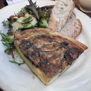 Le Pain Quotidien - Quiche Lorraine - Bakeries Near Me - Manhattan Beach, California Le Pain Quotidien - Quiche Lorraine - Bakeries Near Me - Manhattan Beach, California