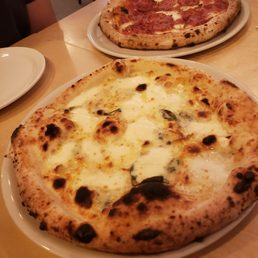 4 cheese pizza 4 cheese pizza