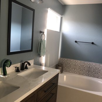 Cheuvront Construction - Master bath - General Contractors Near Me - Phoenix, Arizona Cheuvront Construction - Master bath - General Contractors Near Me - Phoenix, Arizona