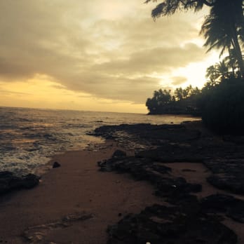Cromwell's Beach - At sunset... - Beaches Near Me - Honolulu, Hawaii Cromwell's Beach - At sunset... - Beaches Near Me - Honolulu, Hawaii