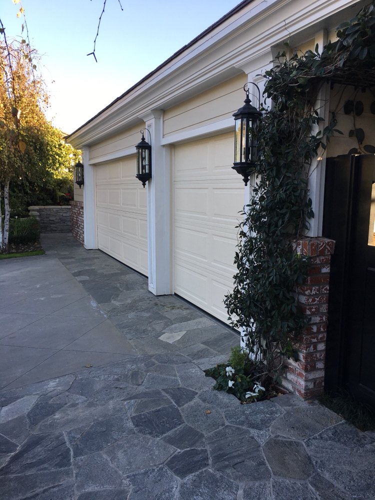 BRADLEY GARAGE DOOR Updated August 2024 16862 Green Ln, Huntington Beach, California