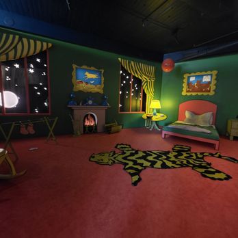 The Rabbit hOle - Goodnight Moon Room - Bookstores Near Me - North Kansas City, Missouri The Rabbit hOle - Goodnight Moon Room - Bookstores Near Me - North Kansas City, Missouri