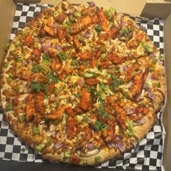 Happy Slice Pizza - Tandoori chicken pizza - Pizza Near Me - Kelowna, British Columbia Happy Slice Pizza - Tandoori chicken pizza - Pizza Near Me - Kelowna, British Columbia