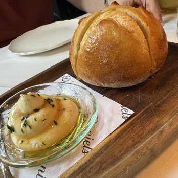 Daniel’s - Bread service - Steakhouses Near Me - Coral Gables, Florida