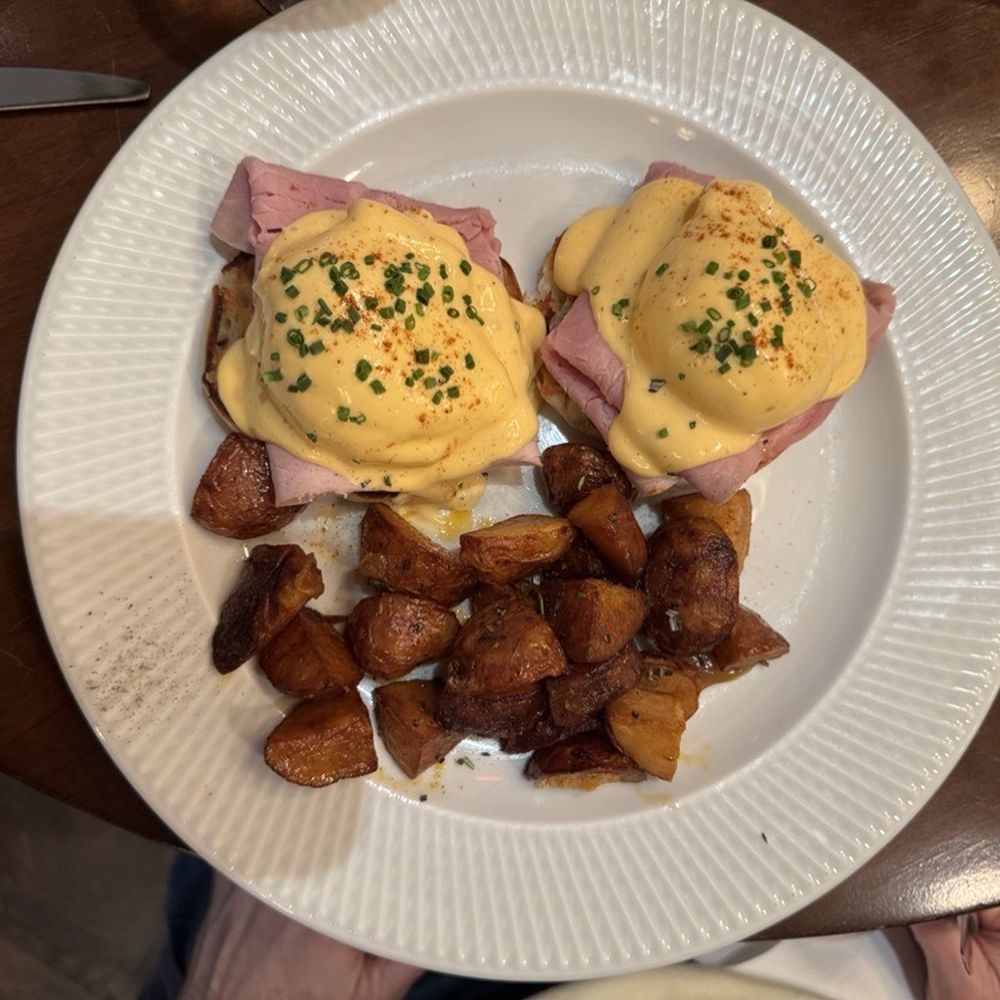 La Marchande - Eggs Benedict - French Near Me - New York, New York La Marchande - Eggs Benedict - French Near Me - New York, New York