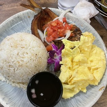Guieb Cafe - Bangus - New American Near Me - Aiea, Hawaii