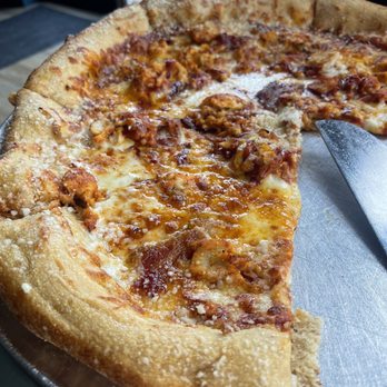 Mellow Mushroom Wilmington - Funky Q. Chicken Pizza - Pizza Near Me - Wilmington, North Carolina