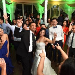 Dancing the night away to the beats of DJ Kamayo! Dancing the night away to the beats of DJ Kamayo!