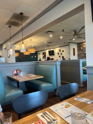 Broken Yolk Cafe by null