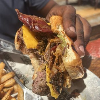 Ford's Garage - bbq brisket burger - Auto Repair Near Me - Cape Coral, Florida Ford's Garage - bbq brisket burger - Auto Repair Near Me - Cape Coral, Florida