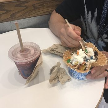 Ben & Jerry’s - Ice Cream & Frozen Yogurt Near Me - Williamsburg, Virginia