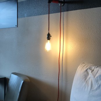 Ashore Hotel - Super cool "lamp!" - Hotels Near Me - Seaside, Oregon