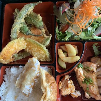 Moon Tree Sushi And Tapas - Salmon bento - Sushi Bars Near Me - Seattle, Washington Moon Tree Sushi And Tapas - Salmon bento - Sushi Bars Near Me - Seattle, Washington